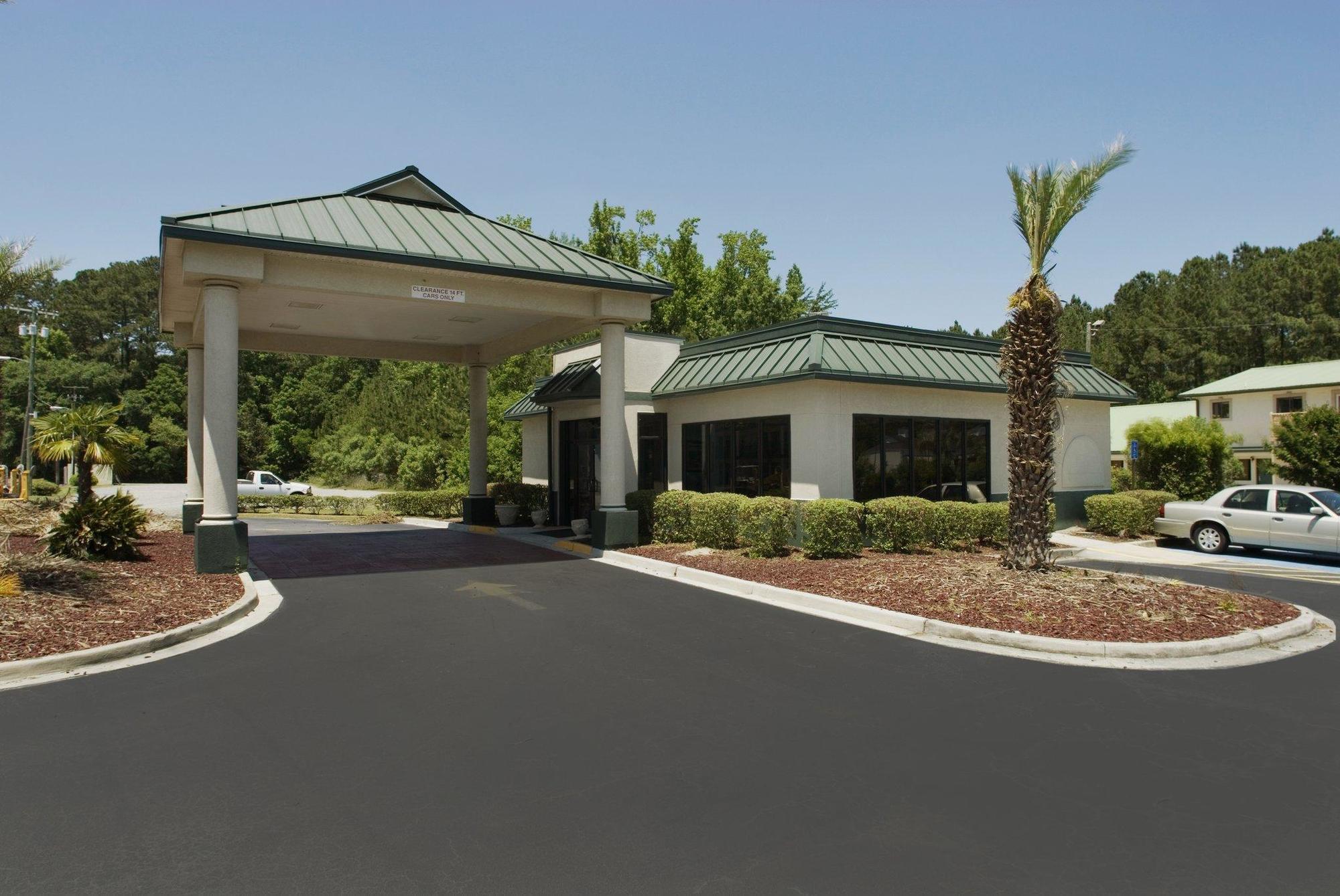 Days Inn By Wyndham Richmond Hill/Savannah Kültér fotó