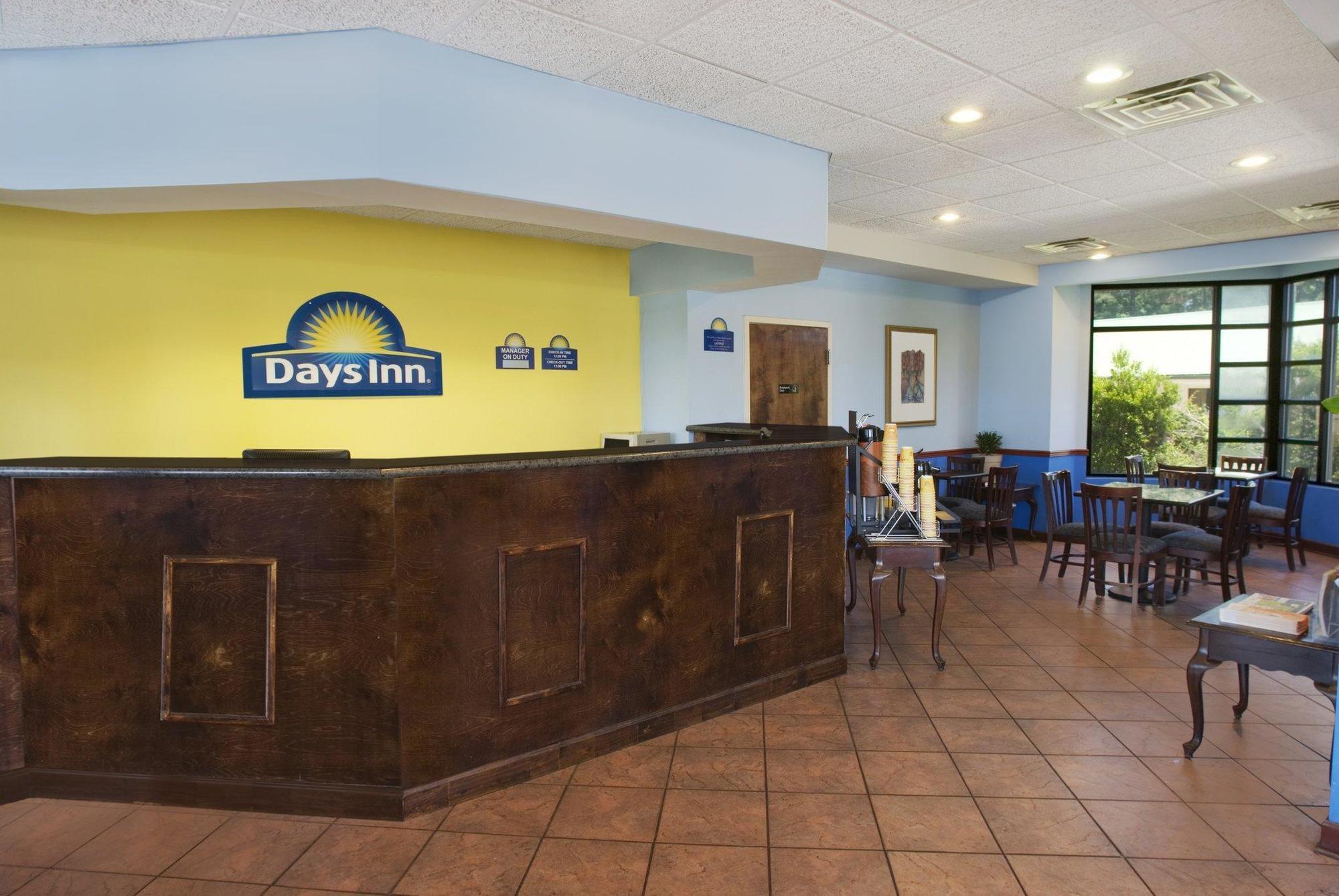 Days Inn By Wyndham Richmond Hill/Savannah Kültér fotó