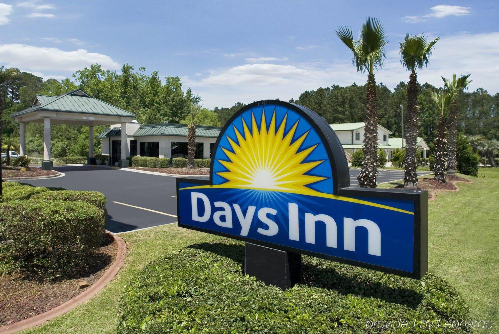 Days Inn By Wyndham Richmond Hill/Savannah Kültér fotó